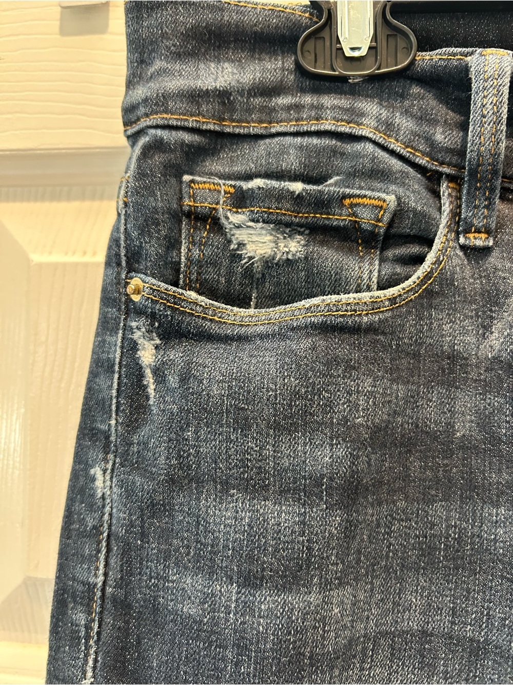 FRAME Le Garçon Jeans Women’s Size 32 Dark Wash Distressed Straight Crop - Picture 9 of 13